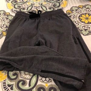 Men’s jogger sweatpants